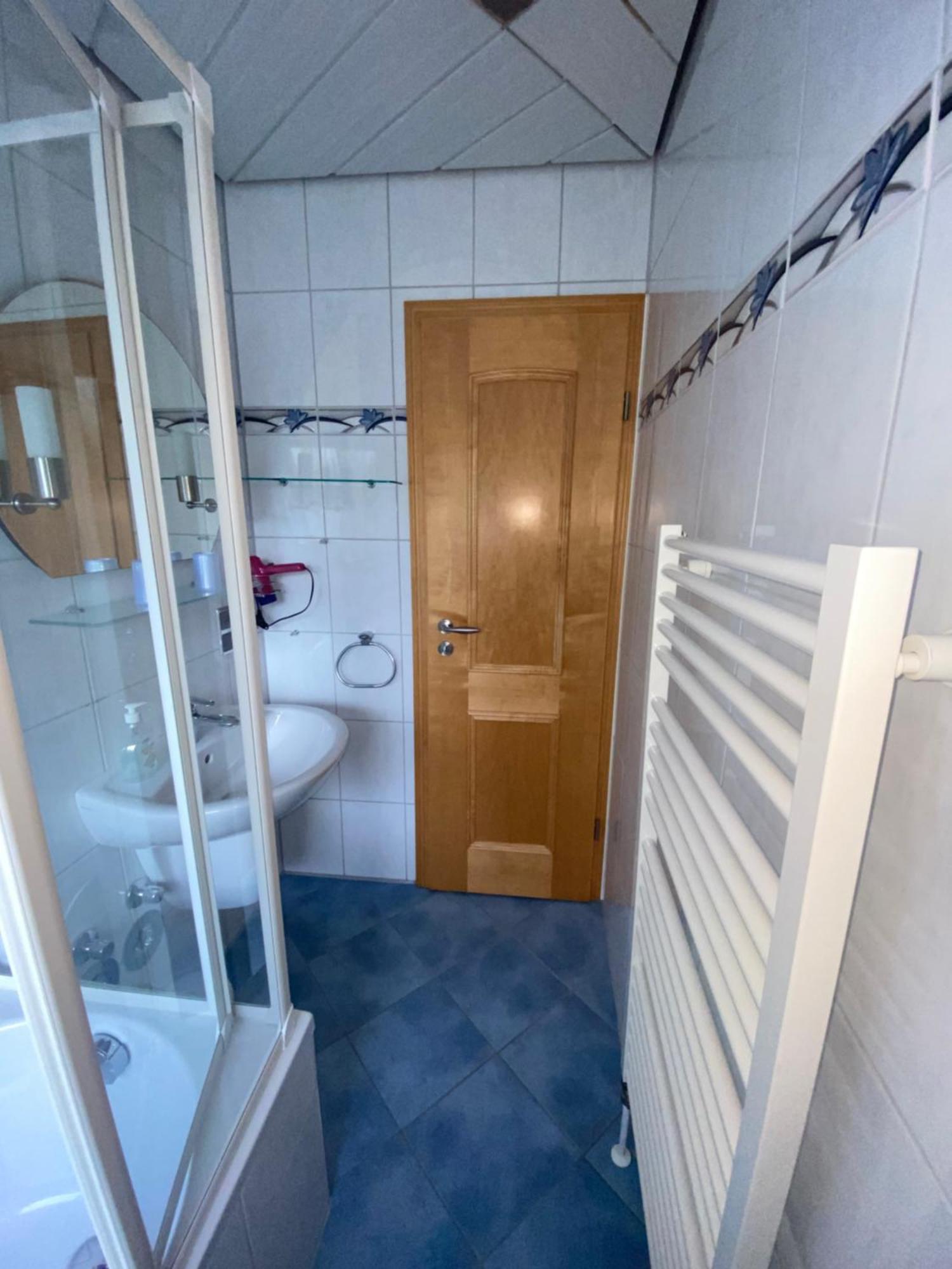 Stadtzentrumnahe Wohnung An Der Gruenen Aue, Kostenfreier Parkplatz Fulda Bagian luar foto